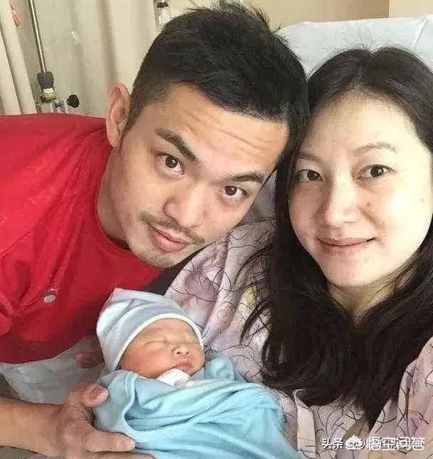 喜剧演员白鸽为啥离婚:程璐为什么会在《脱口秀大会》上一直聊离婚的话题