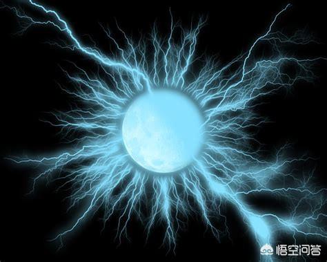 其他网友回答:要想了解球形闪电,必须知道闪电是怎么形成的!