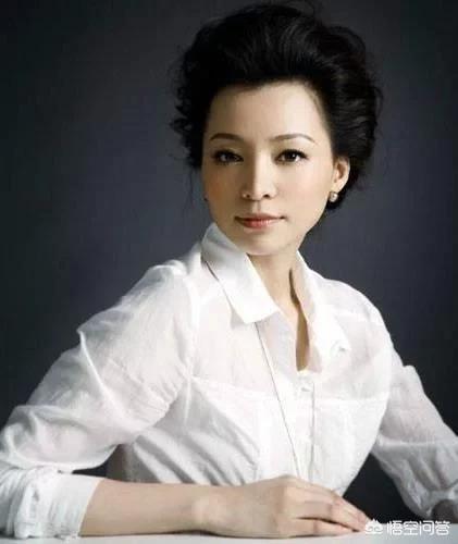 给国内主持人做个排名,你觉得前十都是谁？
