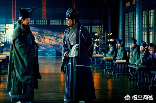 舌战群儒的主人公是谁:三国演义中的成语故事七步之才的主人公是谁？