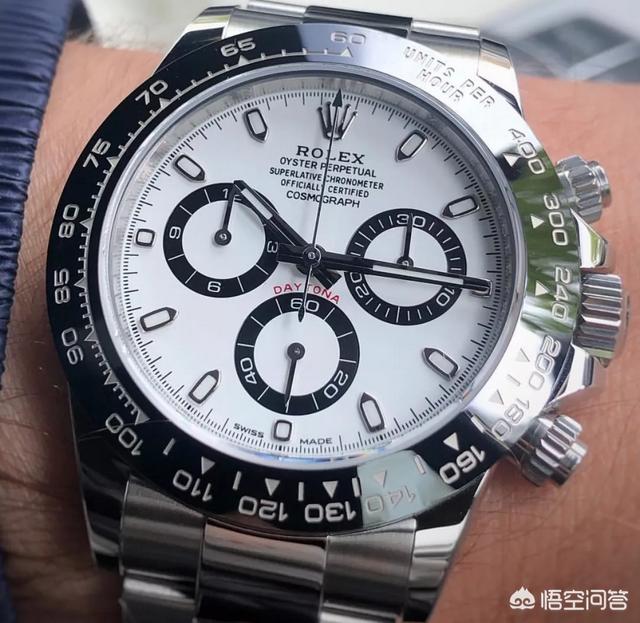 普雷斯利:猫王女儿为什么不参加杰克逊葬礼？