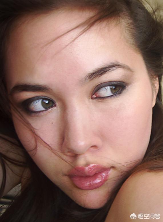 孟小冬照片:讨论题：你觉得，女生拍照片是为了什么