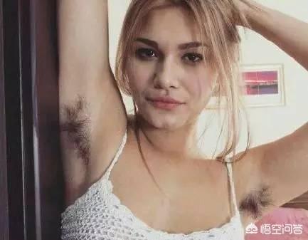 美女露奶头视频,女人醉酒后,闹起来是什么样子的