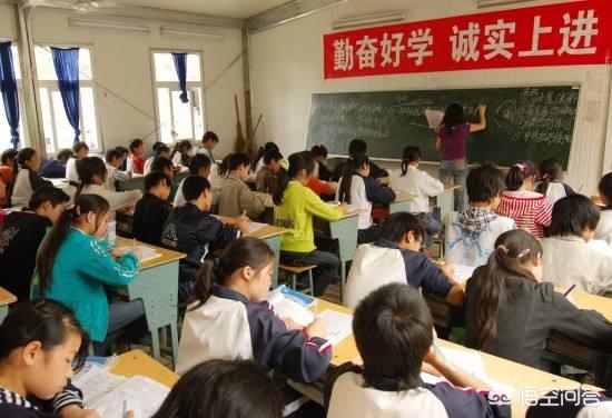初中女生学什么好就业？