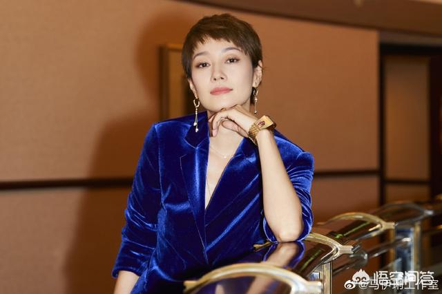 短发型女图片<a href=https://maguai.com/list/50-0-0.html target=_blank class=infotextkey><a href=https://maguai.com/list/50-0-0.html target=_blank class=infotextkey>时尚</a></a>气质:女生短发想烫发，除了纹理烫，还有哪些<a href=https://maguai.com/list/50-0-0.html target=_blank class=infotextkey><a href=https://maguai.com/list/50-0-0.html target=_blank class=infotextkey>时尚</a></a>不老气的烫发？(除了纹理烫还有什么烫)