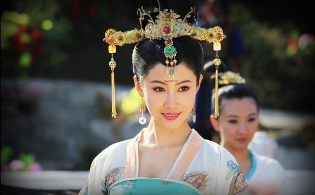 历史上有哪些才貌双全的美女
