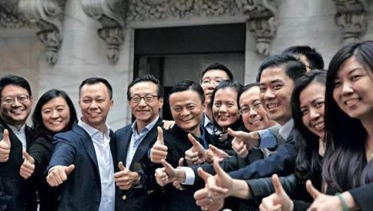 马云只持有阿里巴巴的8.9%股份,为什么还有绝对控制权呢？