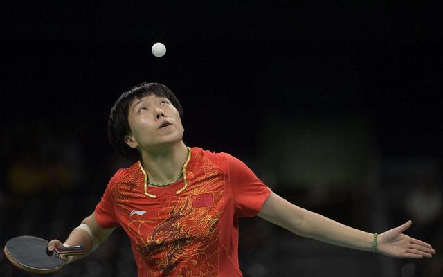乒乓球李晓霞:5位女子乒乓球大满贯，4位参加同一节目，剩下李晓霞在干啥？
