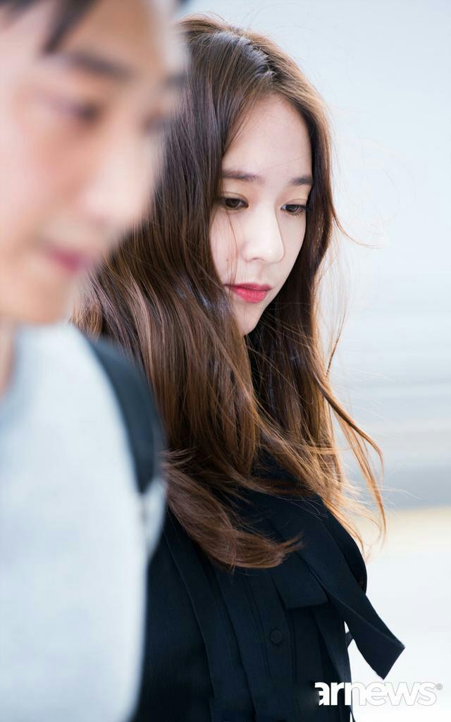 韩国美人:上海到处都是韩国美女，她们都靠什么谋生？