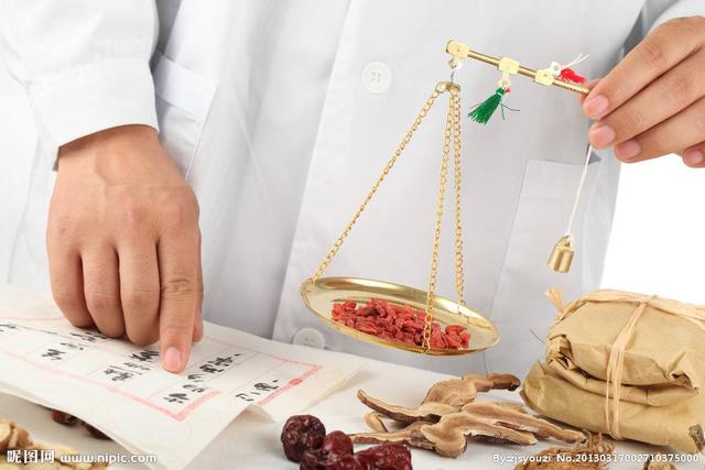 吃什么药能防细螺旋病毒呢:感染幽门螺旋杆菌的人怎样治疗？