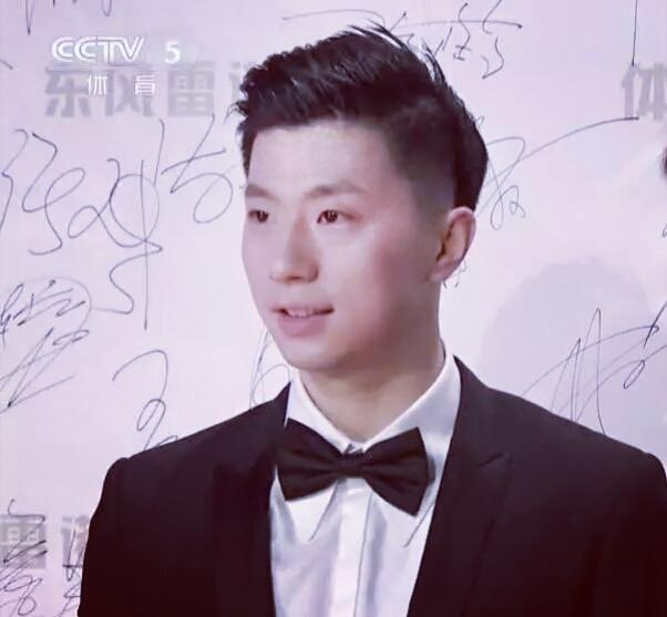 藏獒世家当家种公黑豹:中国现役男子乒乓球队员中，你认为谁是一哥？为什么？