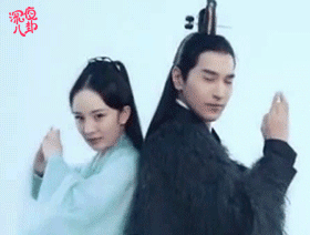 刘亦菲林允柳岩合照:我想问问有没有比刘亦菲漂亮的女演员？