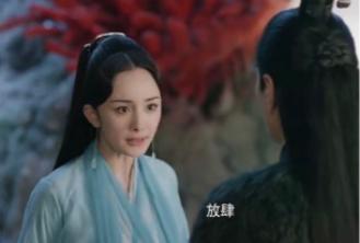 刘亦菲林允柳岩合照:我想问问有没有比刘亦菲漂亮的女演员？