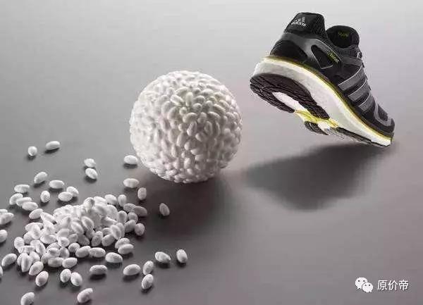 阿迪达斯的boost能否超越耐克的zoom？