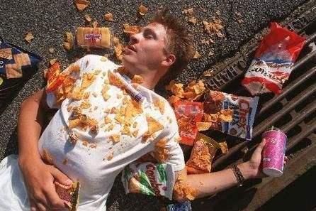 垃圾食品的危害:垃圾食品对孩子有哪些危害？