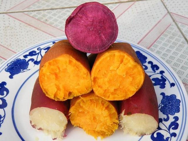 有谁知道四川人把红薯叫什么？