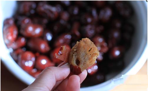 头条问答 - 如何快速去除红枣皮?(1个回答)