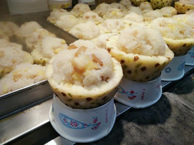 去成都旅游，在市区大约玩几天比较好？