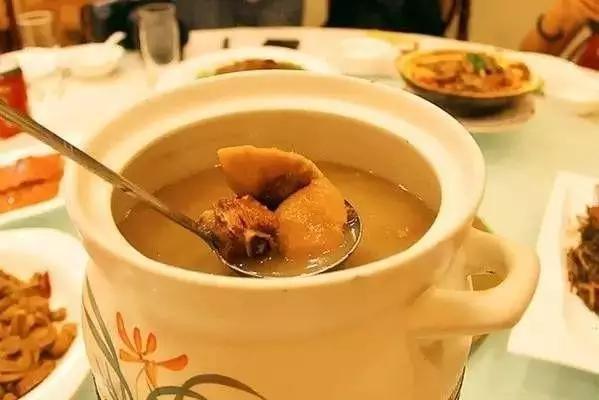 武汉十大餐饮老字号是什么情况？