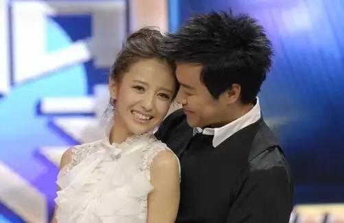 沈佳妮朱亚文婚纱照:娱乐圈有哪些低调的夫妻？