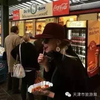 文案<a href=https://maguai.com/list/256-0-0.html target=_blank class=infotextkey><a href=https://maguai.com/list/256-0-0.html target=_blank class=infotextkey>朋友圈</a></a>出去玩:去旅行，如何低调地在<a href=https://maguai.com/list/256-0-0.html target=_blank class=infotextkey><a href=https://maguai.com/list/256-0-0.html target=_blank class=infotextkey>朋友圈</a></a>装X？