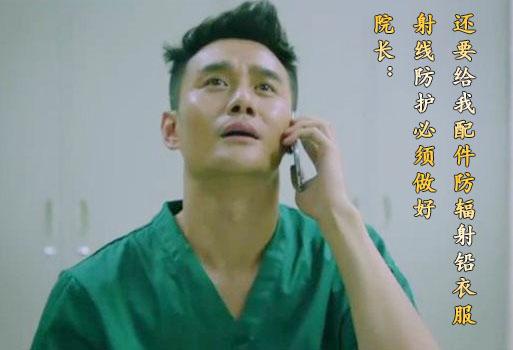 孕妇梦见戴红围脖是什么意思:红色围巾要怎么搭配衣服？