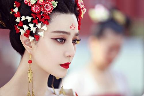 张庭演武则天:你认为演武则天最成功的女演员是谁？为什么？