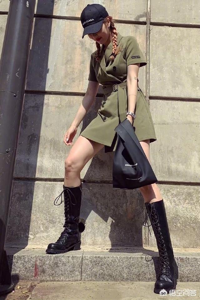 4minute成员:夏天穿什么颜色的衣服会更凉快