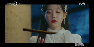 李智恩个人资料图片:谁能发一张李智恩IU最漂亮的照片？为什么我GET不到她的美？