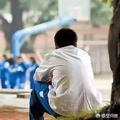 为什么有的学生明明很努力,白天课间不休息,晚上做题到12点,成绩还是很差？