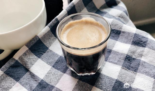 黑咖啡真的消肿吗，为什么一些人要每天喝黑咖啡