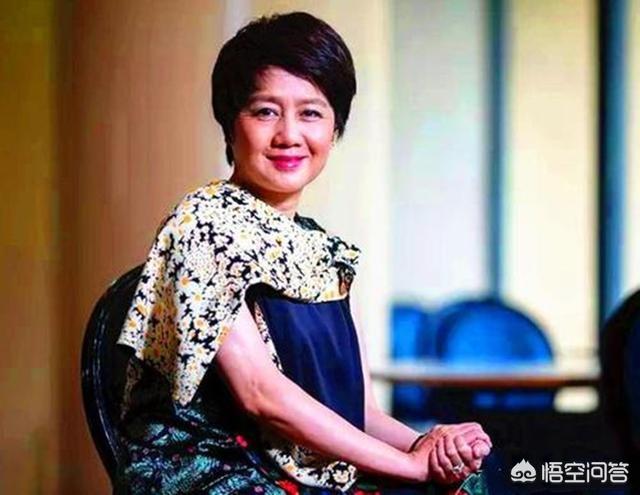 段小薇年龄:赌王最后一个女人，56岁的梁安琪，如何从打工变成百亿传奇？