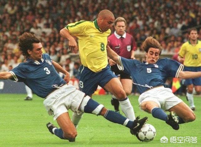 风之子卡尼吉亚是谁，90世界杯马拉多纳踢巴西时他的脚怎么了