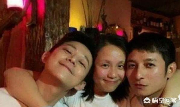 杨乐乐怀孕了吗:为什么说肖战儿子七岁了，同龄的何炅婚姻还很神秘？