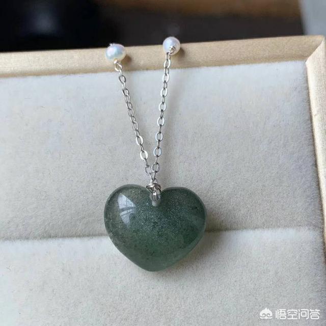 真的绿幽灵一般多少钱,几十元的绿幽灵满天星是假的吗？