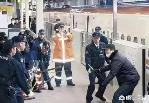 头条问答 日本警察是什么样的 笑语千年的回答 0赞