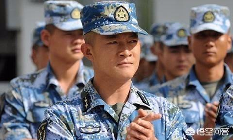 火蓝刀锋赫子铭:大家觉得《火蓝刀锋》这部电视剧怎么样？