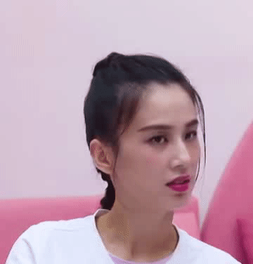 孟佳观众喜爱度第一:《乘风破浪的姐姐》中张含韵倒数第一是否，票数是否真实？