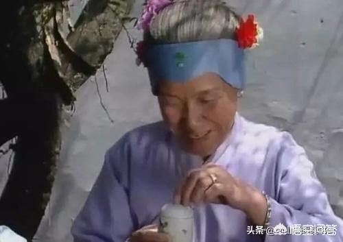 凤姐近况:曾经轰动一时的草帽姐怎么没有消息了