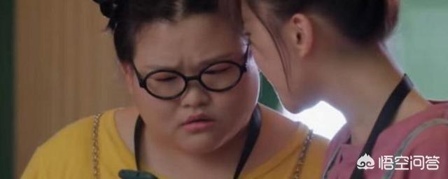 莫向晚:《怪你过分美丽》中莫向晚为什么一直帮林湘而不是徐陵呢？