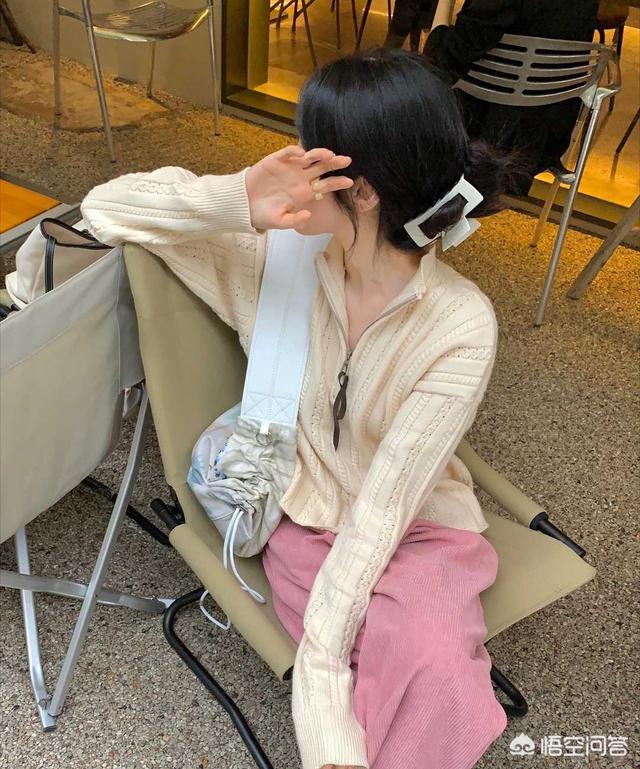 黄晓明秦岚:陈宝国和黄晓明谁演的汉武帝好？各有何利弊？