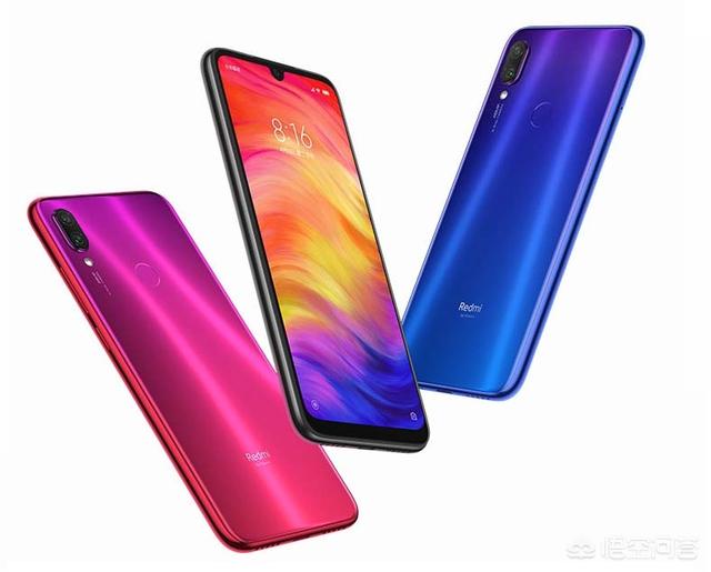 现在1000块左右钱买哪种手机比较划算？请大家帮忙推荐下？