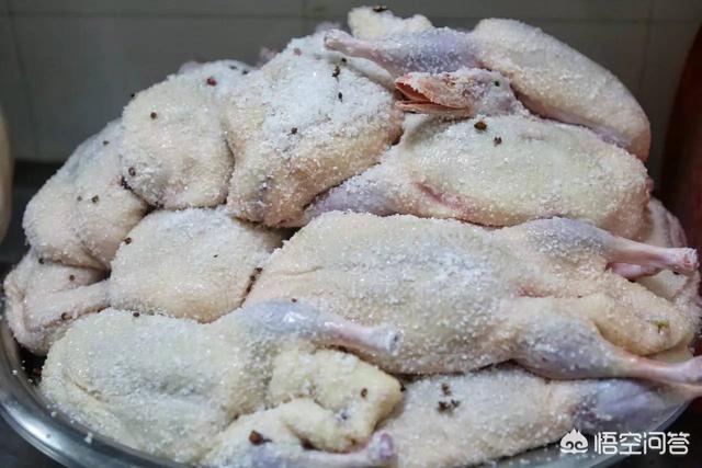 鹽水鴨要用鹽水煮多久才好吃？正宗鹽水雞做法應該是什麼樣的？