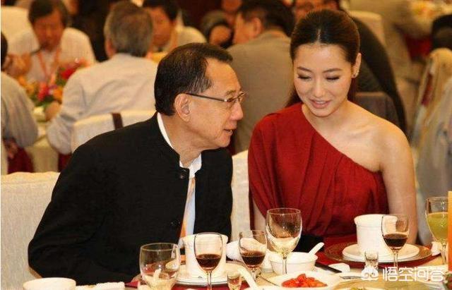 白冰现任老公是谁:参加《乘风破浪的姐姐》的白冰，有什么样的职场和情感经历
