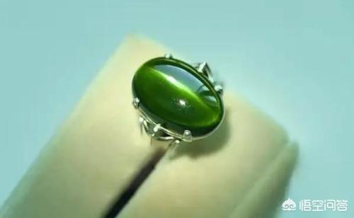 如何辨别真假猫眼石,怎么鉴别猫眼石？猫眼石的识别方法？