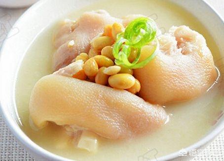 孕晚期吃什么催奶:坐月子多吃哪几道月子餐，有助于通乳下奶，排恶露，产后恢复快？