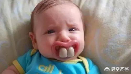 安抚奶嘴几个月开始用，宝宝马上三个月要不要用安抚奶嘴？