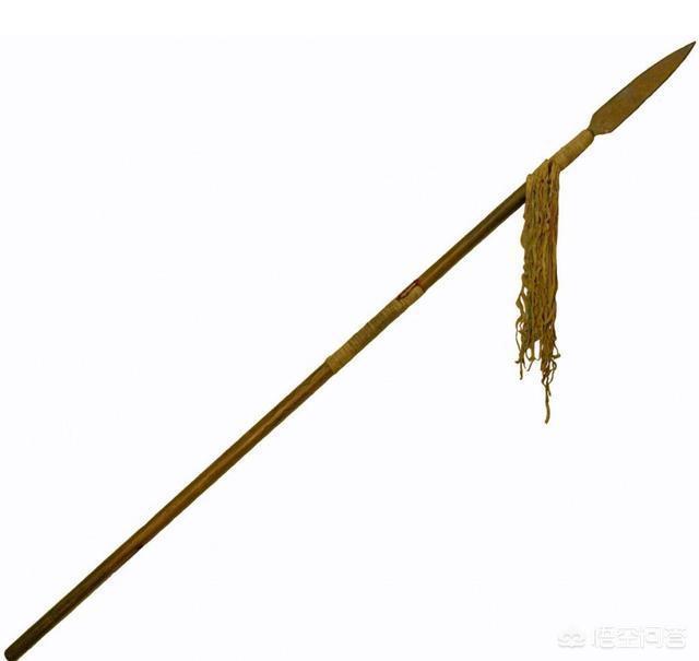 中国古代有十八般兵器,那么到底真正战场上的武器是什么？就像剑真的在战场上有用吗？