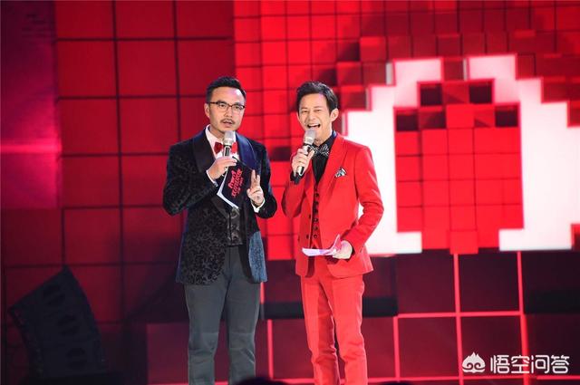为什么何炅不喜欢鹿晗:《快乐大本营》的主持人何炅，为什么一直不选择跳槽，你怎么看呢