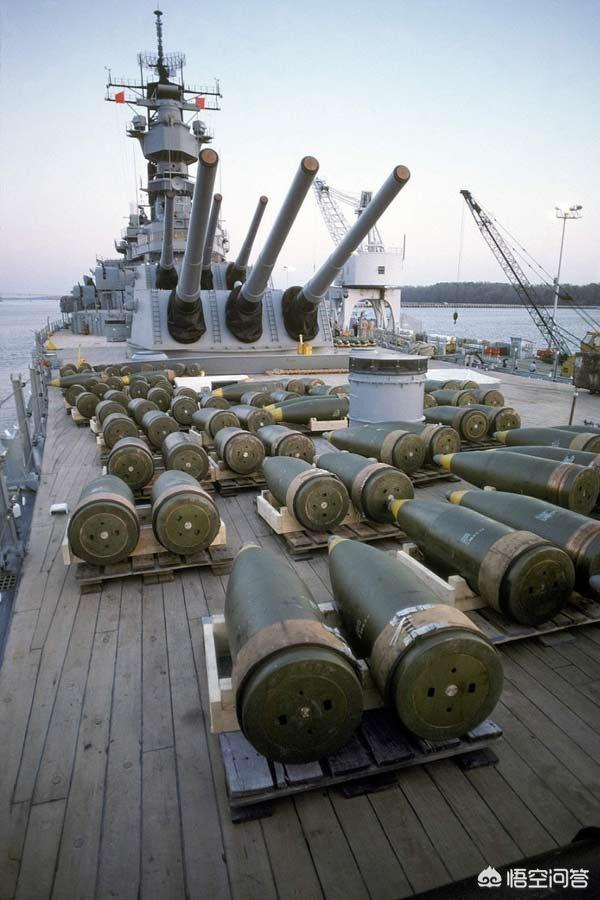 头条问答 - 如果用二战战列舰舰炮打现代主战坦克,能一炮击毁吗?